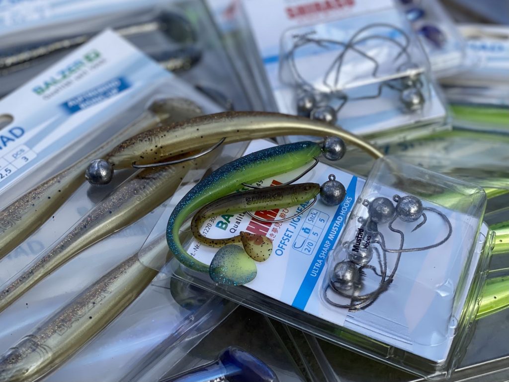 Offsetový jig. Výborná pomôcka pri love v prekážkach.